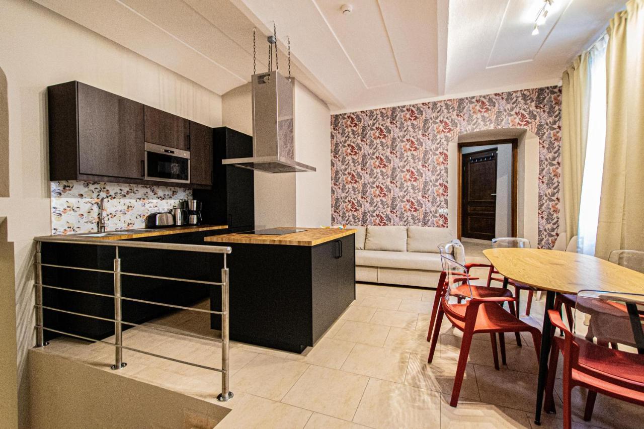 Apartament Modern And Spacious In Center Praga