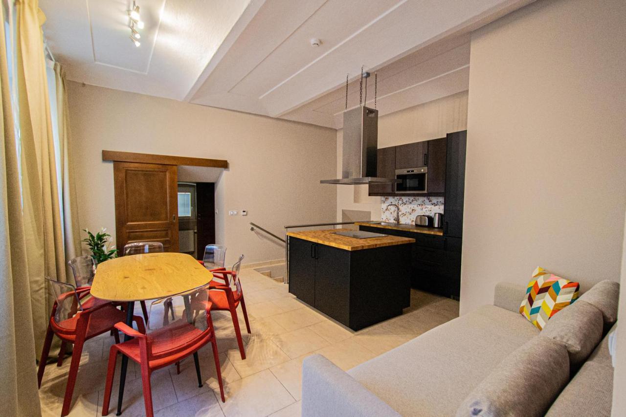 Apartament Modern And Spacious In Center Praga
