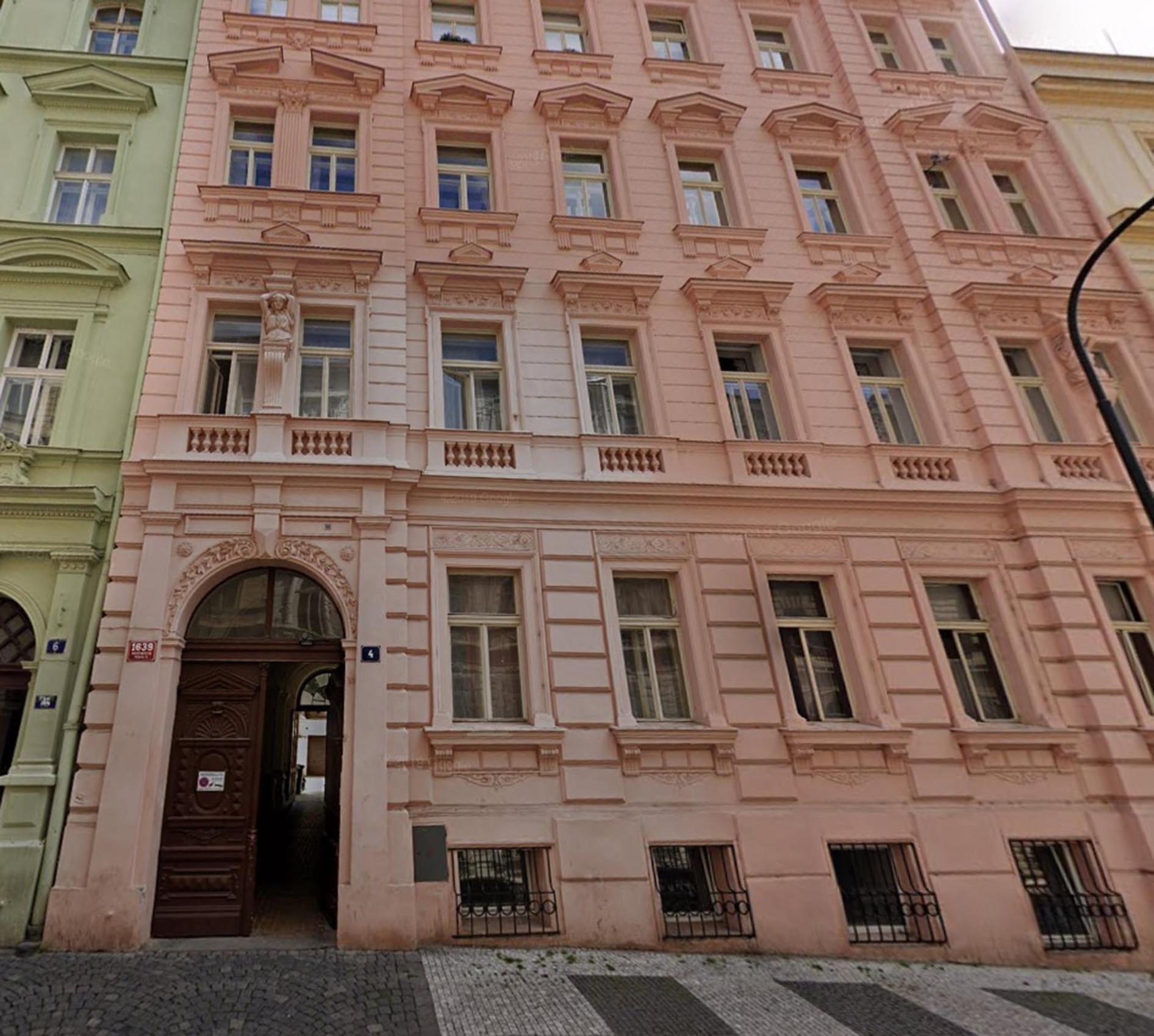Modern And Spacious In Center * Praga